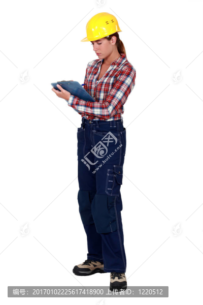 女建筑工人用剪貼板
