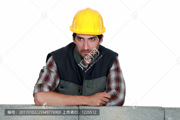 靠墻建筑