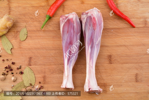生鮮小羊腿