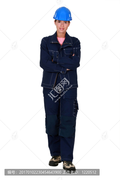 站在白人背景上的女勞工