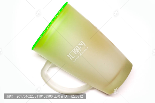 白底水