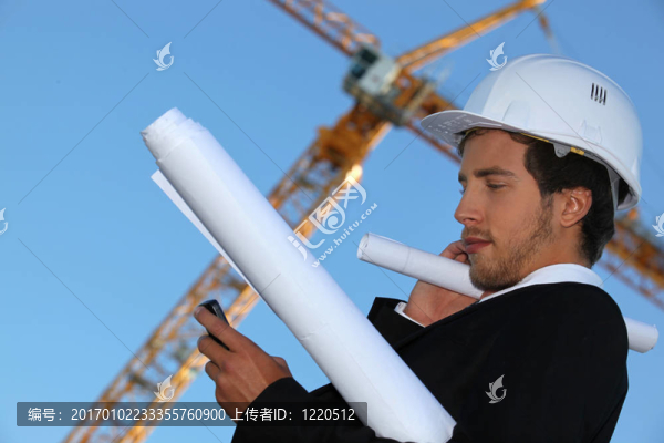 建筑工地工程師