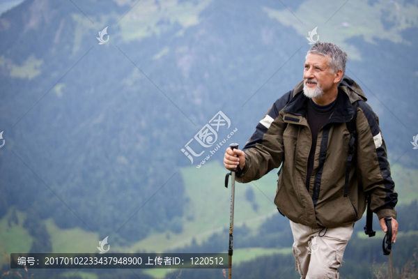 高山遠(yuǎn)足活動（瑞士阿爾卑斯山）