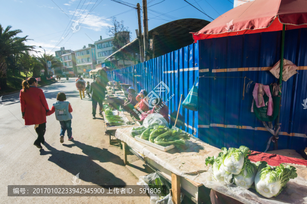 路邊農(nóng)貿(mào)市場