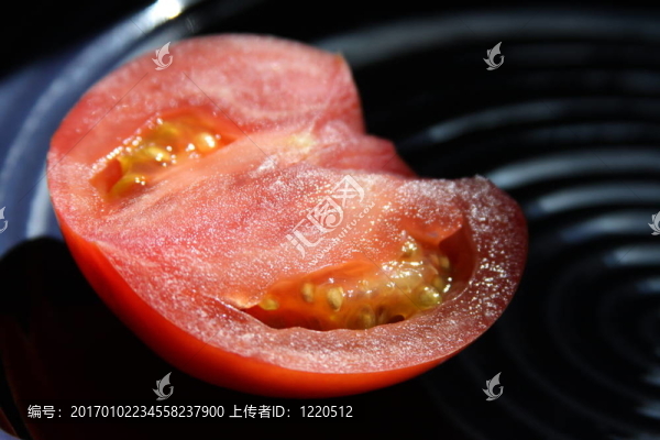 紅番茄