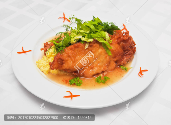 鮭魚煎餅配燴飯