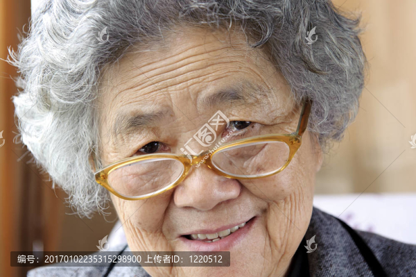 快樂的奶奶