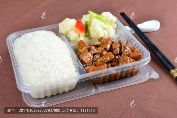 香菇燉肉飯