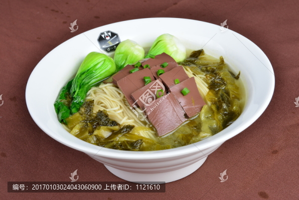豬血酸菜面條