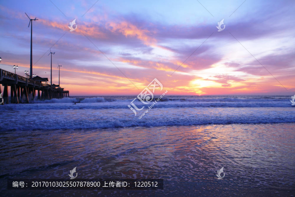 太陽(yáng)升起