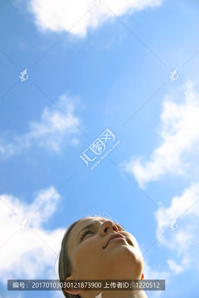 抬頭