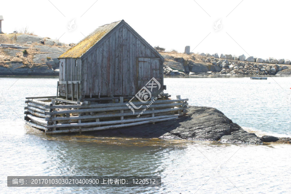 孤獨的釣魚小屋