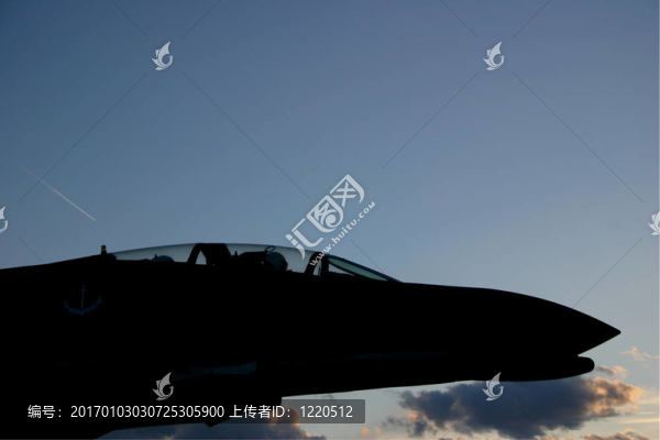 4904名飛行員