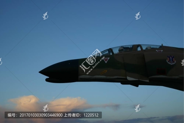 4911名飛行員