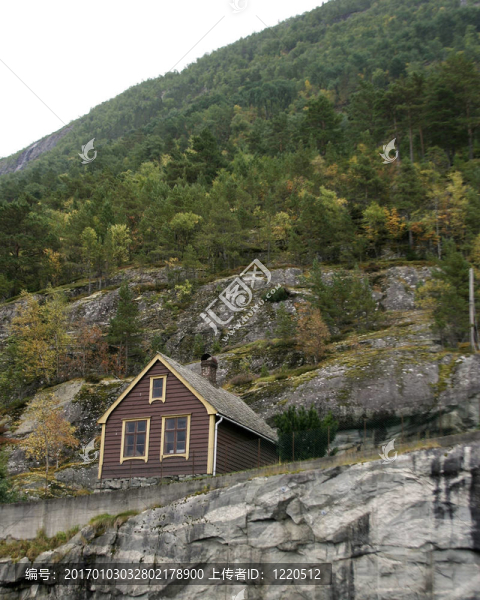 山上的小屋