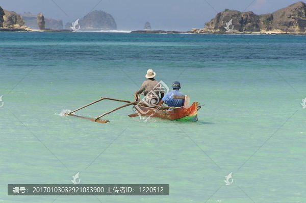 劃槳