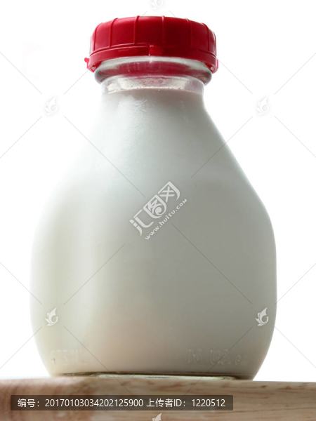 農(nóng)場(chǎng)草原鮮奶