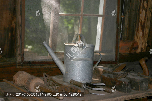 在花園小屋