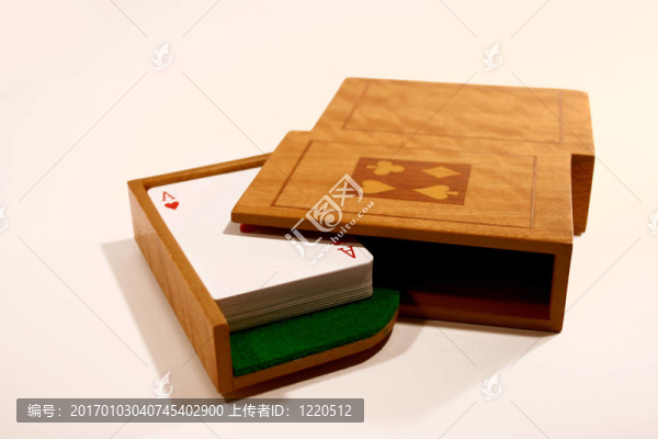 撲克盒2