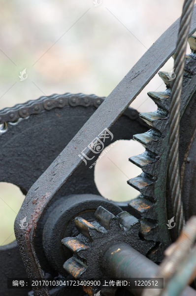 發(fā)動(dòng)機(jī)
