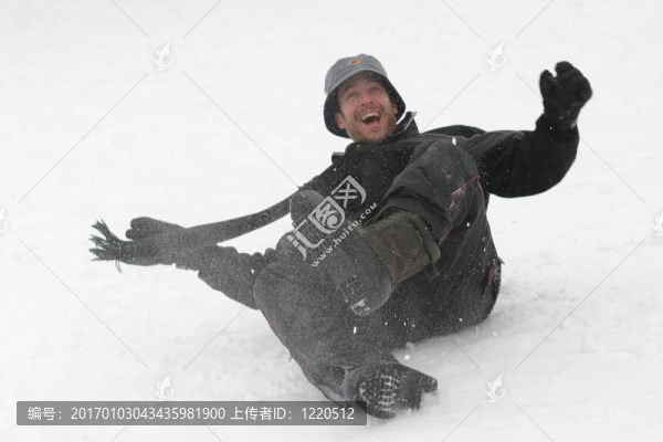 在雪中的樂趣