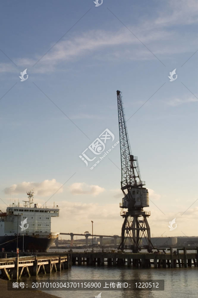 碼頭起重機(jī)