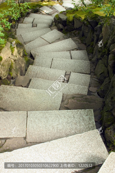 石梯。
