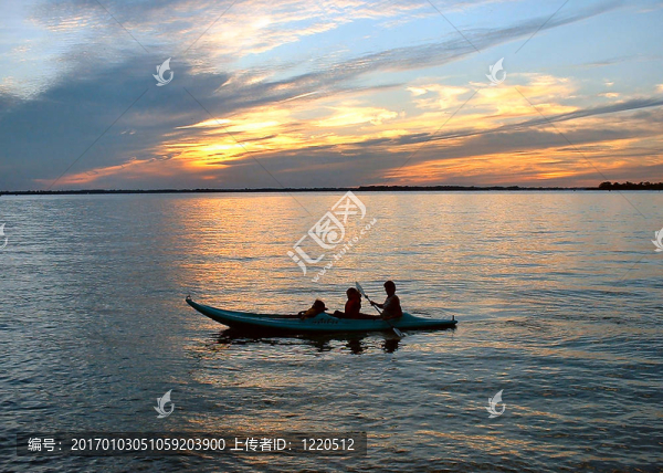 Kayak的日落