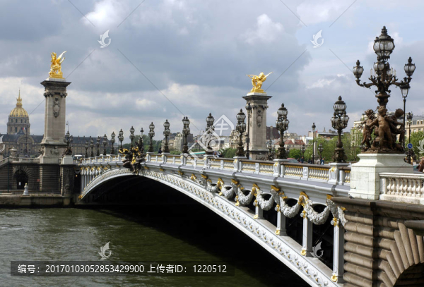 alexandariii橋