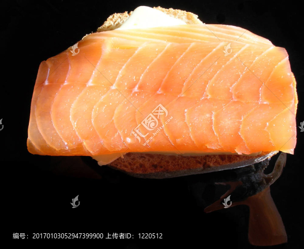 煙熏三文魚三明治