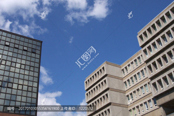 市中心的建筑