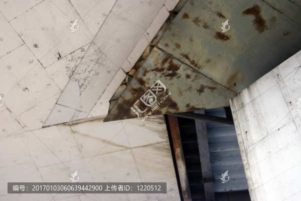 混凝土和鋼