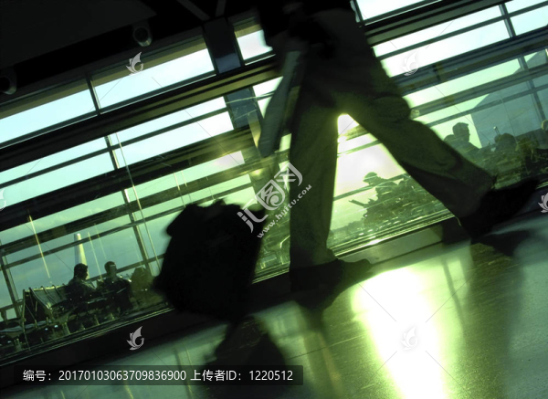 使飛行