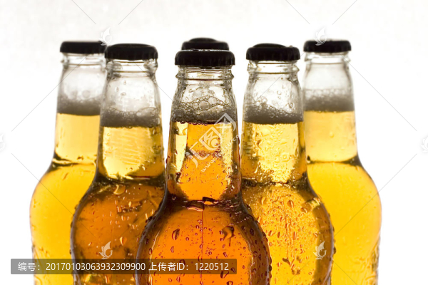 瓶啤酒