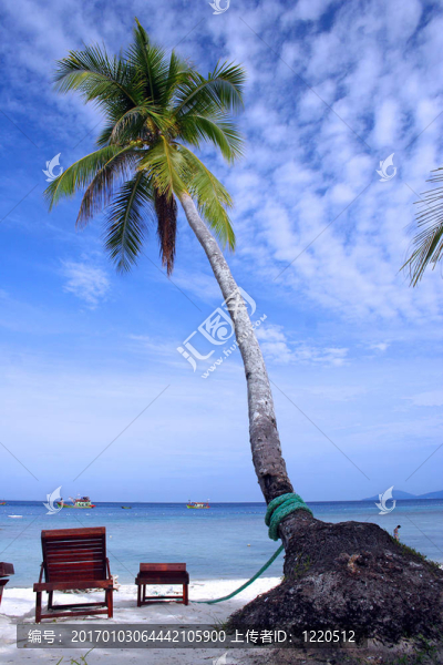 熱浪的沙灘