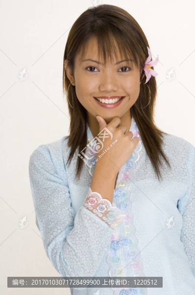 穿藍1的女孩