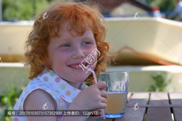 有一個檸檬水