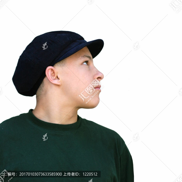 戴帽子的男孩