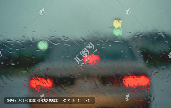 雨；雨；雨…