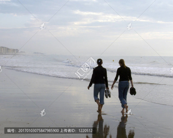 夏日漫步