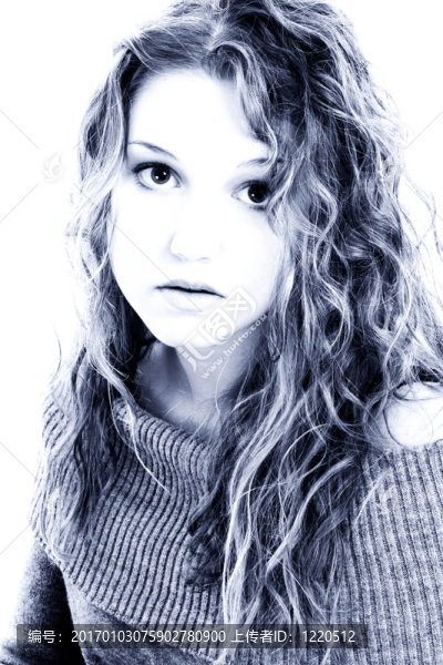 十六歲女孩的戲劇性肖像