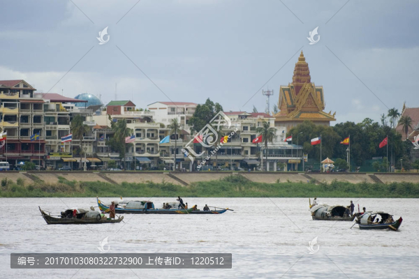 湄公河上的船只-匯圖網(wǎng) www.fosd68.com 湄公河上的船只