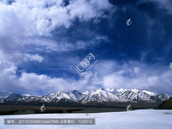雪山