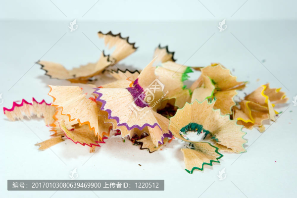 豐富多彩的刨花