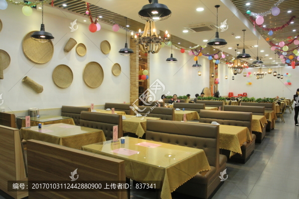 餐廳桌椅