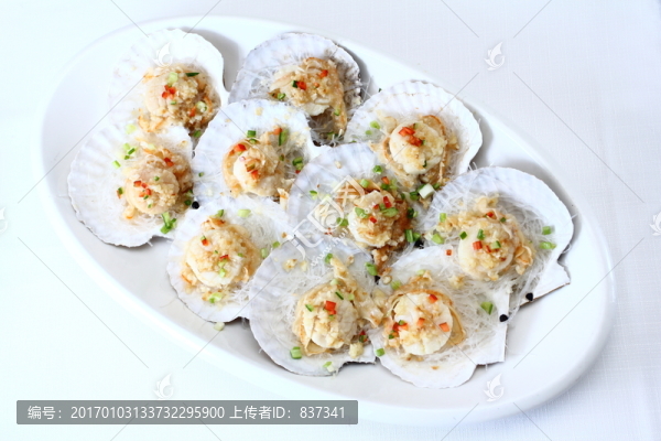 金蒜粉絲蒸元貝
