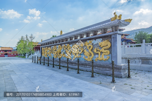 山東青州龍興寺九龍壁