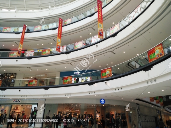 商業(yè)中心建筑內(nèi)景