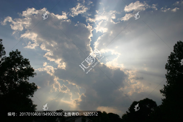 云的天空