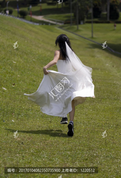 2逃跑的新娘